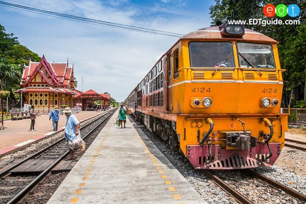 hua-hin-train-station3