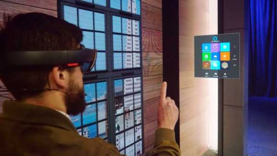 บ๊ายบายโชว์รูม!!! ‘ในอนาคตเราอาจได้เลือกซื้อรถยนต์ผ่าน Hololens’