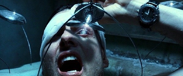 10-minority-report-2002