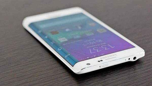 Samsung_Galaxy_Note_Edge_5-600x338