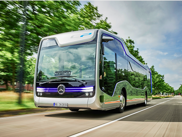 mercedes-bus (10)