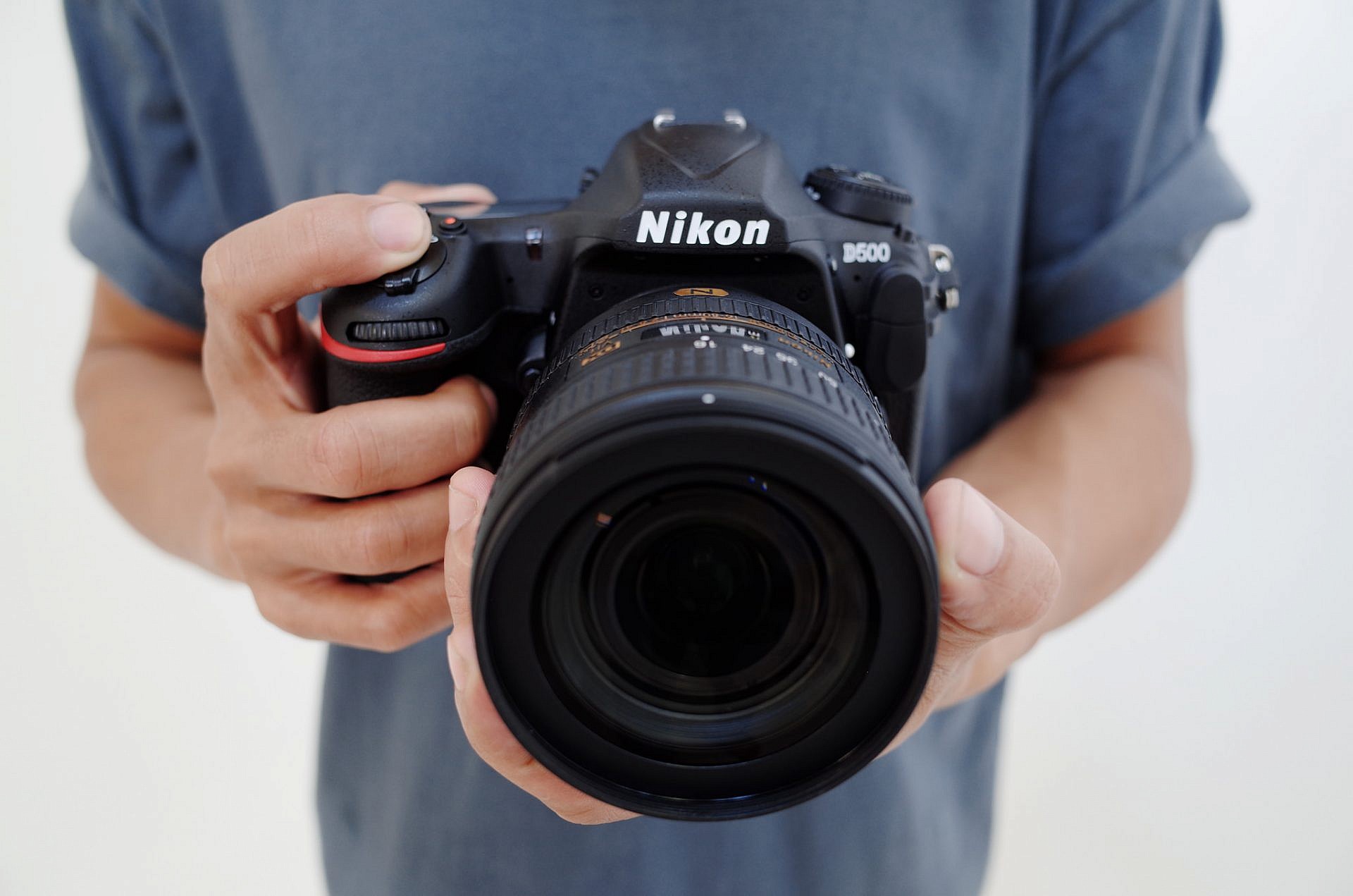 Nikon_D500_body1