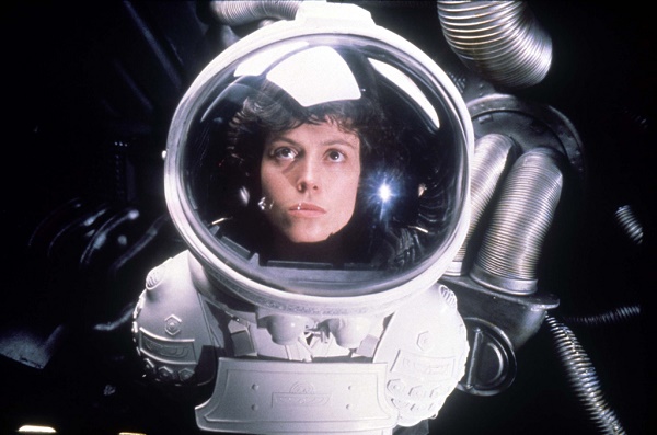 Alien (1979) Directed by Ridley Scott Shown: Sigourney Weaver