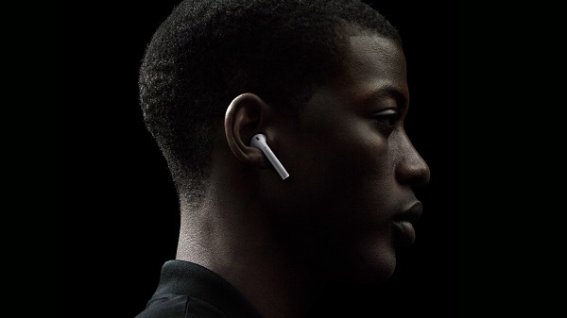 นักวิ่งมาราธอนทดสอบ AirPods วิ่ง 10 กิโลเมตรจะหลุดออกจากหูหรือไม่