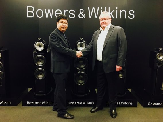 Bowers & Wilkins และ มิวสิคพลัสซีนีมา ผนึกกำลัง ส่งลำโพงและหูฟังรุ่นพิเศษเอาใจคนรุ่นใหม่