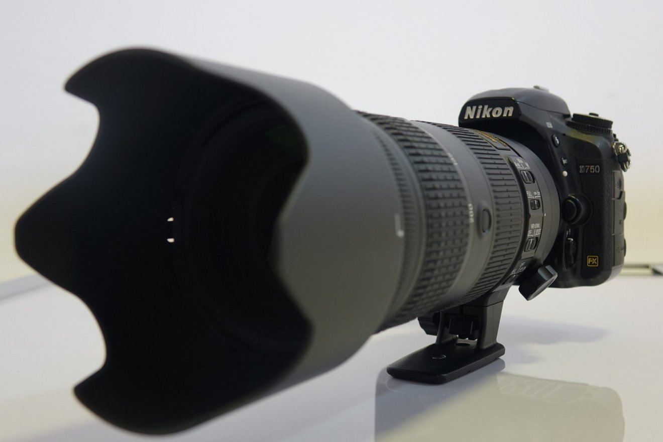 แบไต๋ขอลองจับ Nikon 70-200mm f/2.8 รุ่นล่าสุด และ Nikon 70-300 f/4.5-6.3G