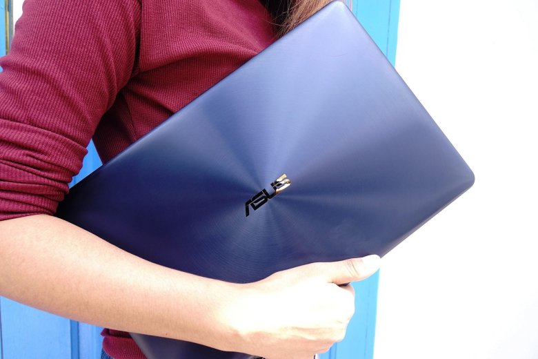 [Review] Laptop บางเบาสเปคจัดหนัก Asus Zenbook 3 Deluxe