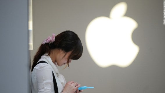 ตลาดมือถือจีนประสบภาวะยอดขายดิ่งหนักสุด! Apple หลุดท็อปโฟร์แล้ว