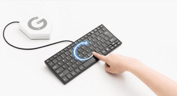 [ข่าววันโกหก] Google Japan เปิดตัว Gboard คีย์บอร์ดที่ใช้นิ้วเขียนตัวอักษรลงไปได้