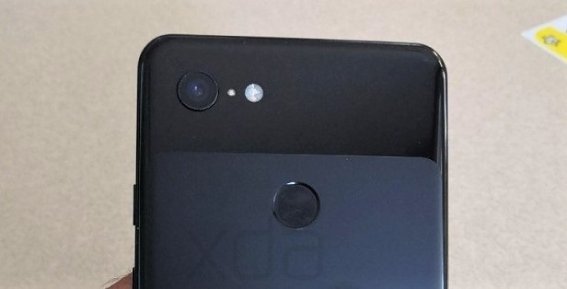 ภาพหลุดตัวเครื่อง Google Pixel 3 XL : เผยกล้องหลัง 1 ตัว, ด้านหลังเป็นกระจก และติ่งหน้าจอ