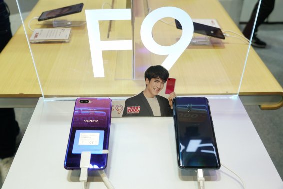 OPPO F9 Starry Purple พร้อมขายแล้วในงาน Thailand Mobile Expo 2018