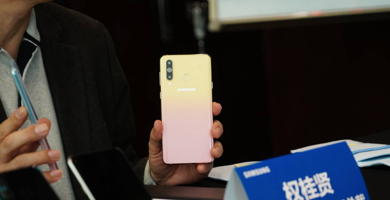 Samsung เปิดตัว Galaxy A8s FE สีหวานสำหรับผู้หญิงโดยเฉพาะ!