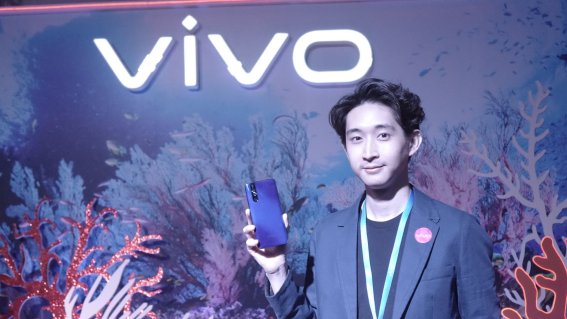 VIVO เปิดตัว V15 Series กล้องหลังสามตัว บวกกล้องหน้าป๊อปอัป ในราคาหมื่นห้า!