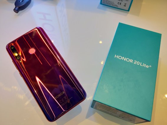 เผยราคา, วันวางจำหน่าย มือถือ Honor 20 Lite จัดหนักด้วยกล้องหลัง 3 ตัว