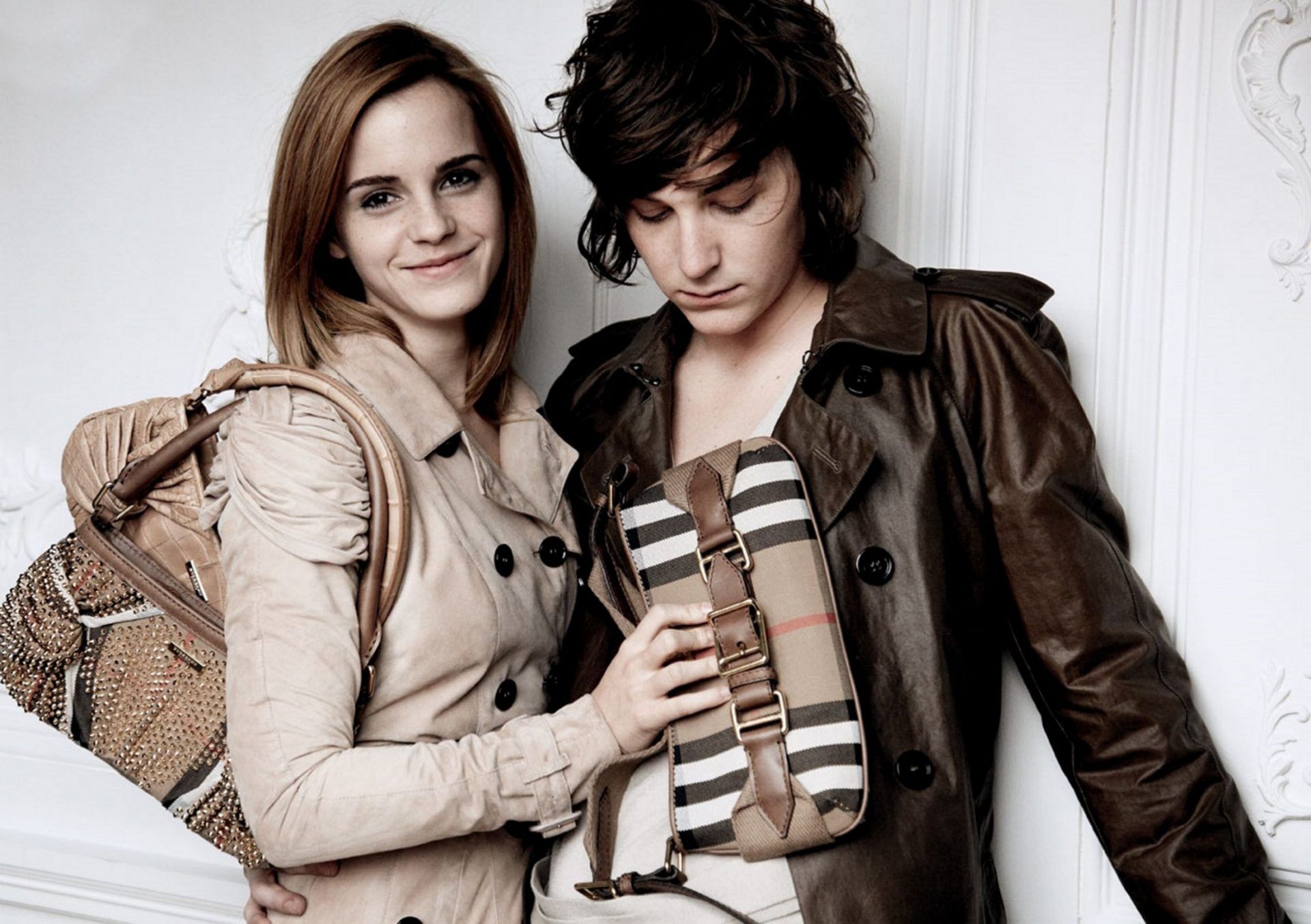 George Craig และ Watson พบกันครั้งแรกที่การถ่ายโฆษณาของ Burberry