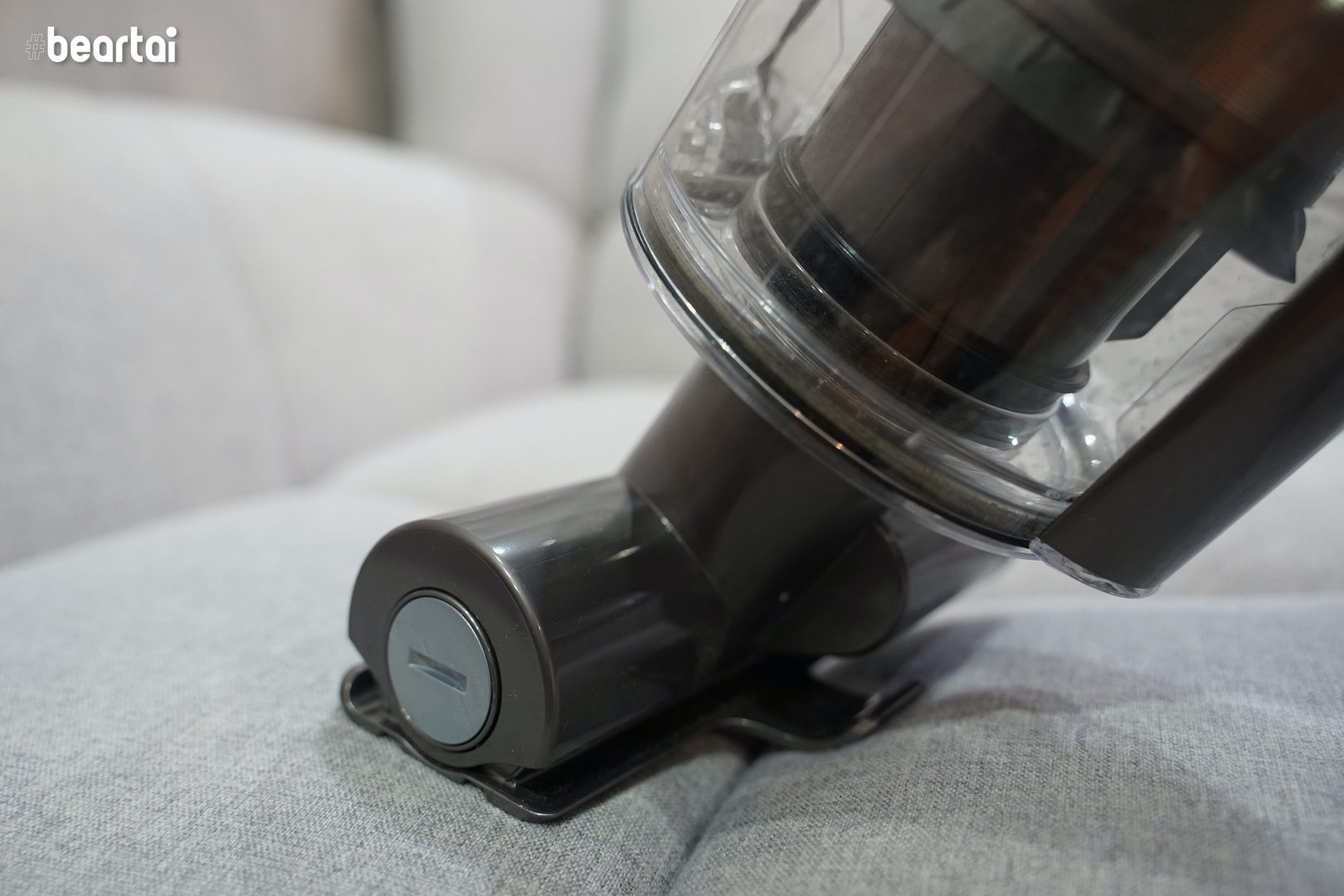 หัวดูด Mini Motor ของ Dyson V11 สำหรับทำความสะอาดเตียงนอน โซฟา