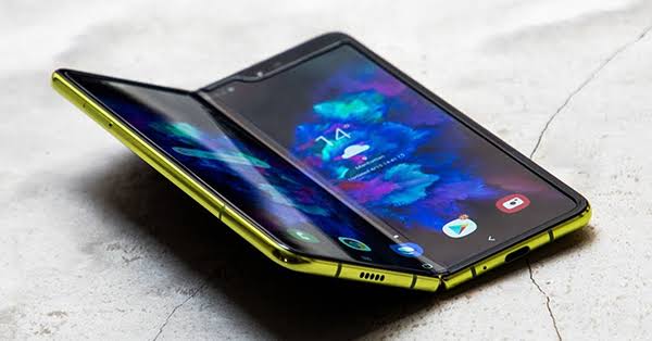 Samsung Galaxy Fold 2