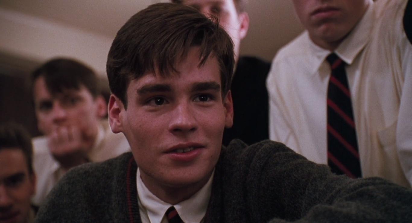 ตัวละคร นีล แพร์รี่ รับบทโดย Robert Sean Leonard