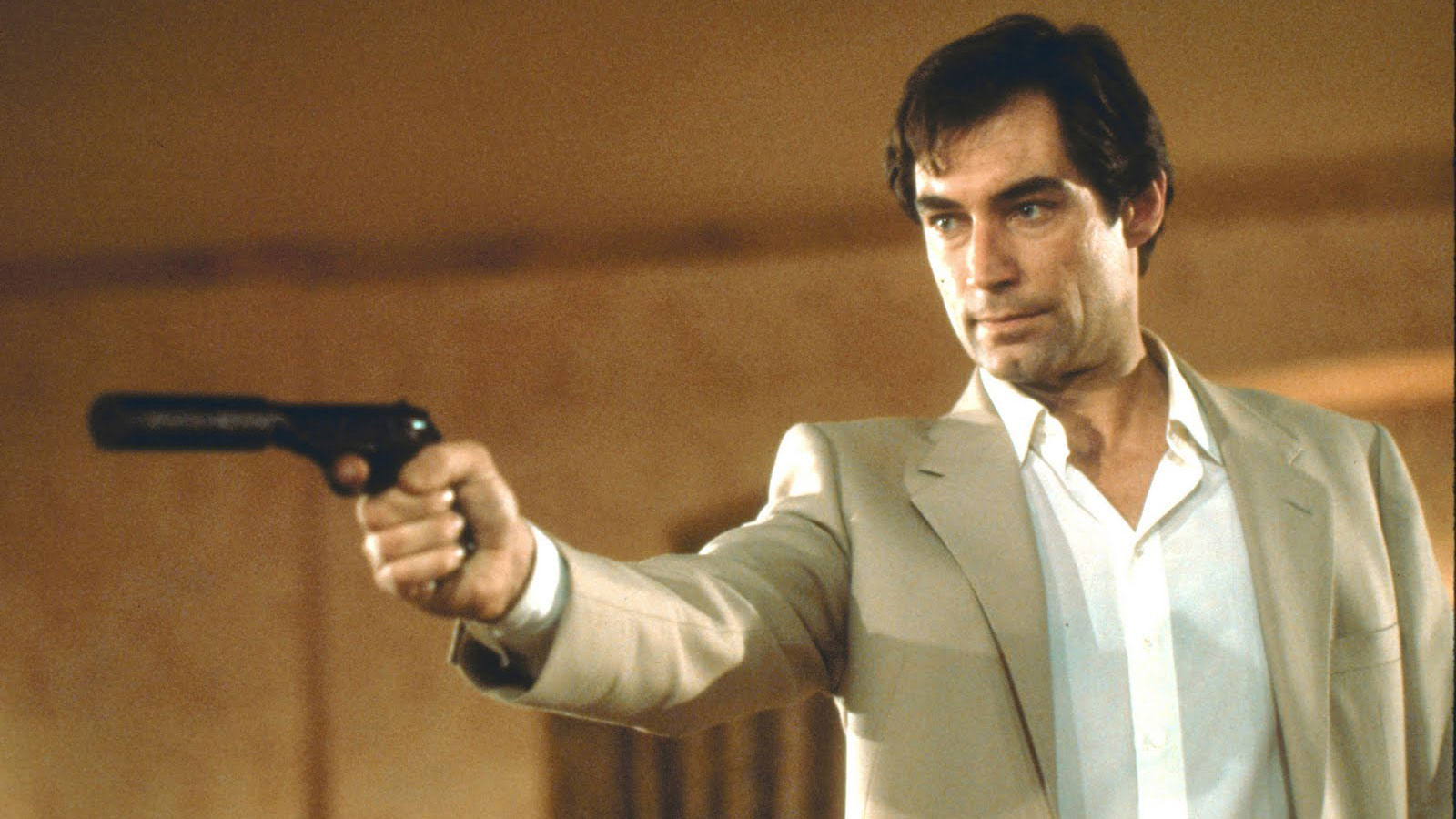 Timothy Dalton (ทิโมธี ดาลตัน)