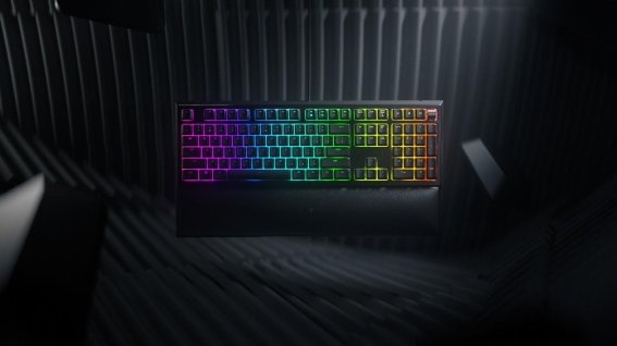 สัมผัสประสบการณ์ความบันเทิงรูปแบบใหม่กับนวัตกรรมสุดล้ำจาก Razer Ornata V2