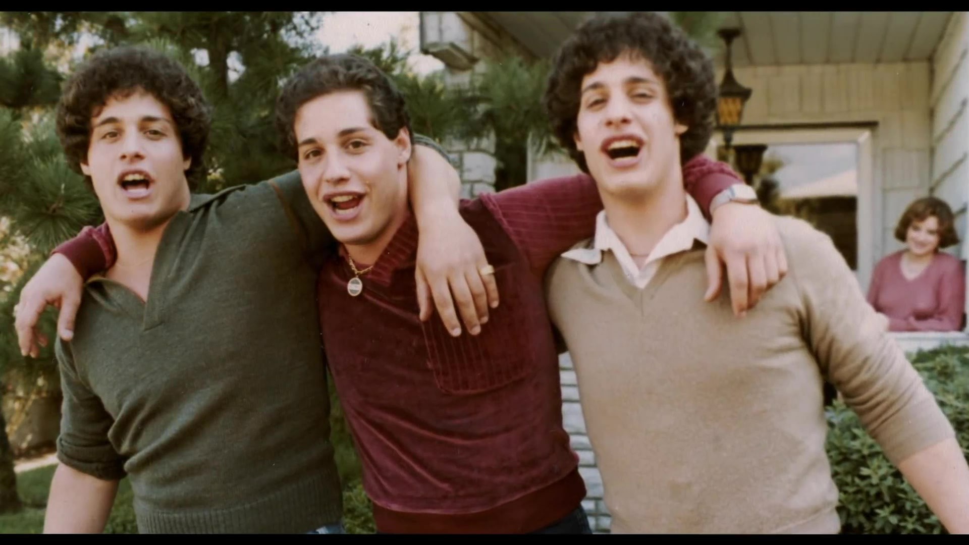 THREE-IDENTICAL-STRANGERS