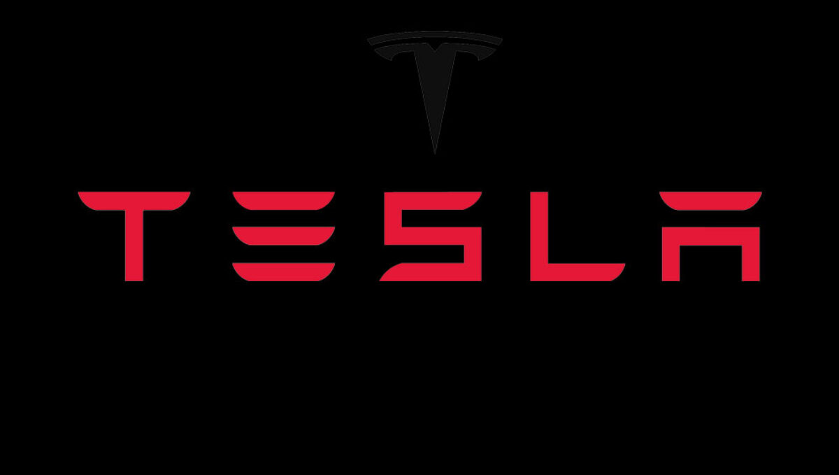 ผู้ใช้กังวล! กล้องภายในรถ Tesla อาจละเมิดความเป็นส่วนตัว