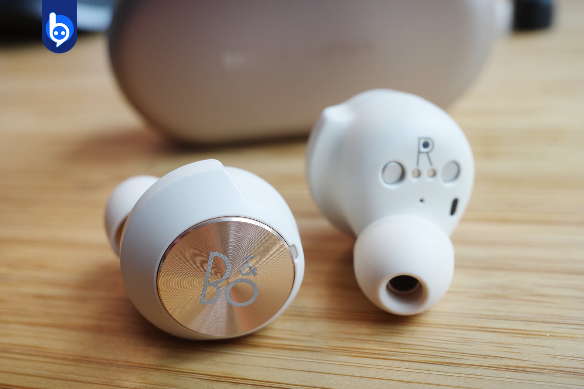 B&O EQ Earbuds