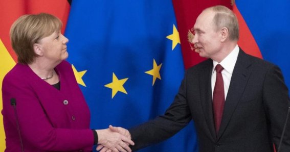 Putin and Merkel