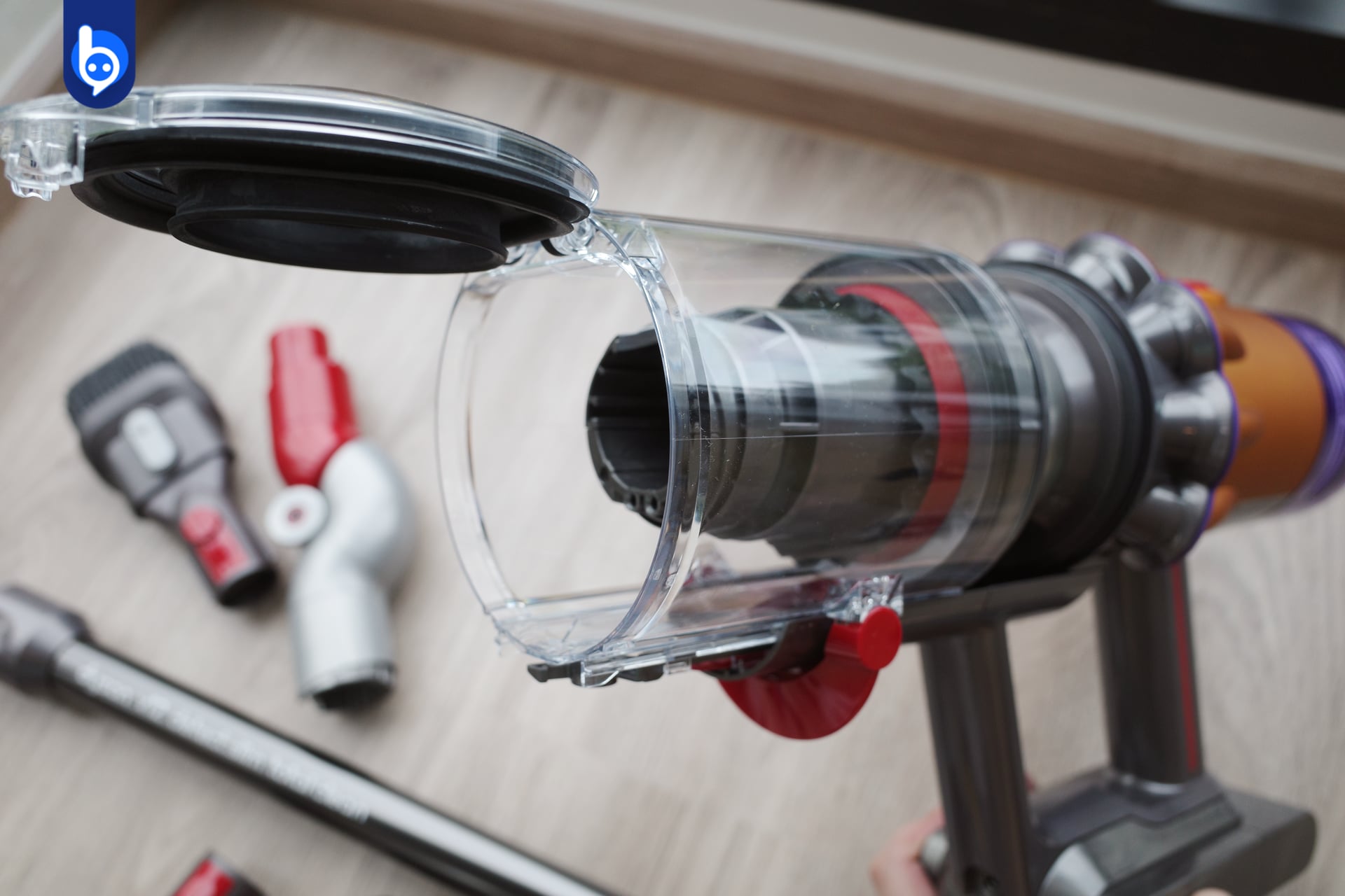 ถังเก็บฝุ่นของ Dyson V12 Slim