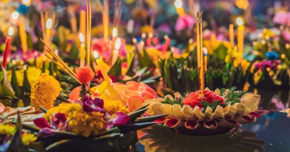 loy krathong festival