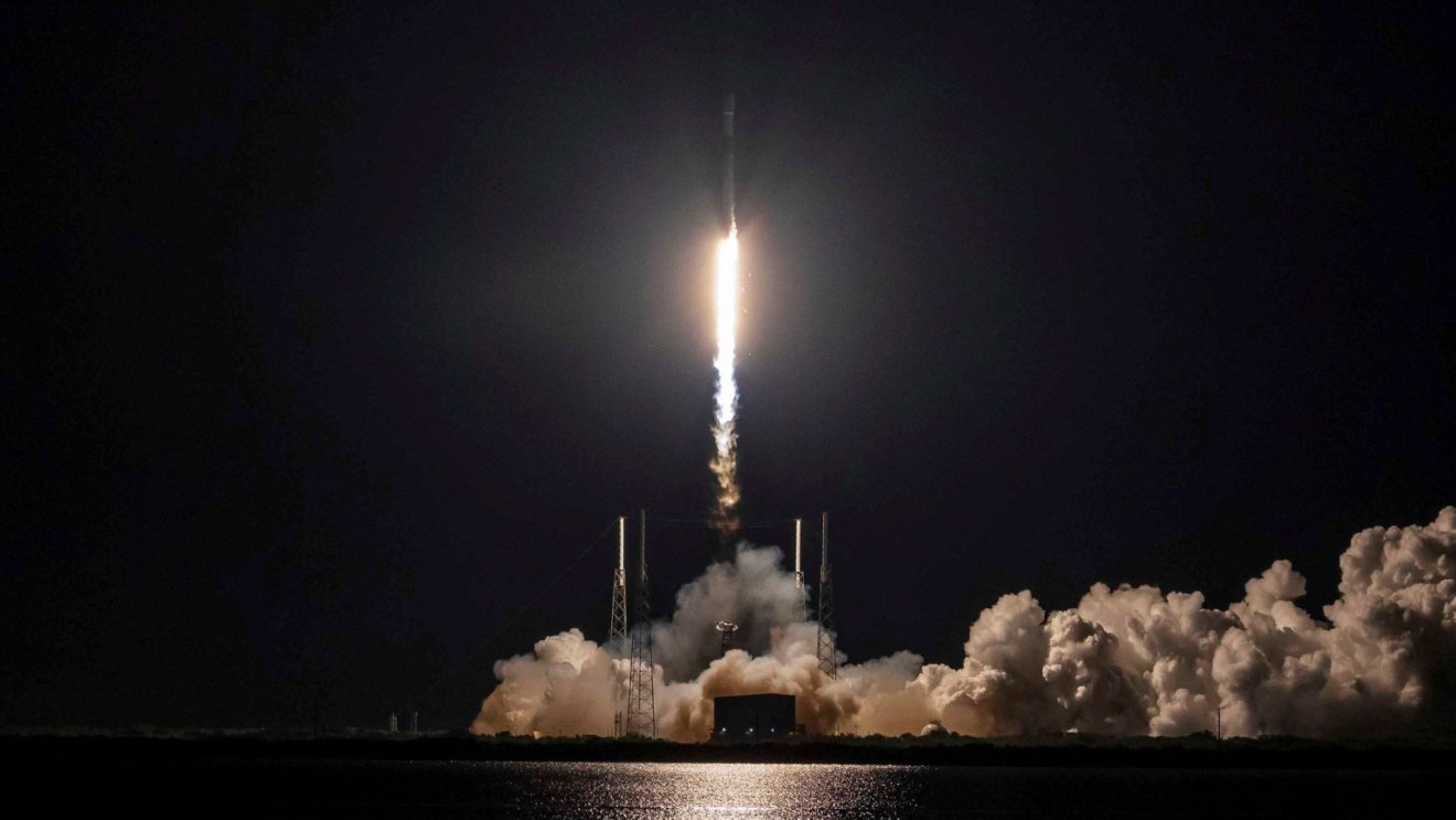 SpaceX ปล่อยดาวเทียม Starlink เพิ่มอีก 56 ดวง ในภารกิจ Group 5-2