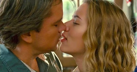 Matt Damon เผยความรู้สึกที่ได้จูบ Scarlett Johansson หลังเธอกินแซนด์วิชหัวหอมเป็นมื้อเที่ยง