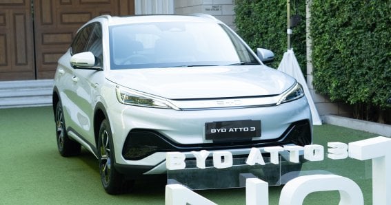 BYD เยียวยาลูกค้าเก่า ชาร์จรถ EV ฟรีจนถึงปีหน้า แถมเงินคืนสูงสุด 50,000 บาท เมื่อซื้อรถคันใหม่