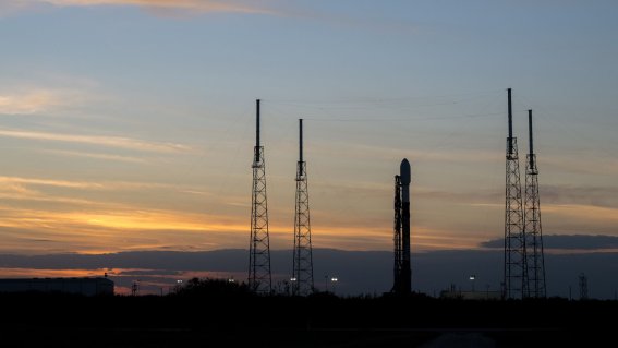 SpaceX กำลังจะส่งดาวเทียมสื่อสาร Merah Putih 2 ให้กับ Telkomsat ของอินโดนีเซีย