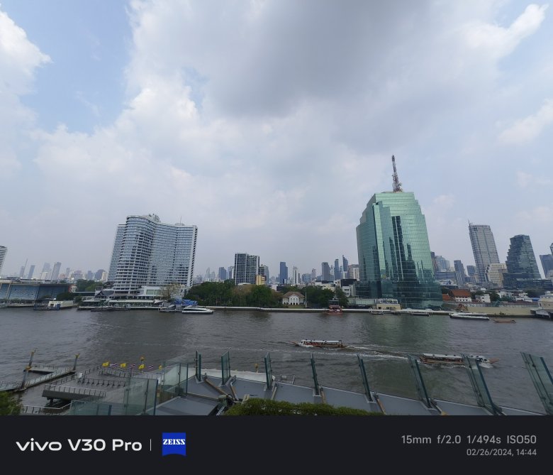 รีวิว vivo V30 Pro 5G : กล้องว่าเทพแล้ว ยังพาเทพ ZEISS ตามมาด้วย