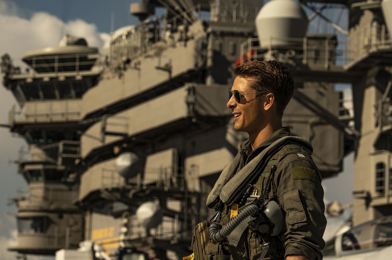 Glen Powell Tom Cruise Top Gun Maverick