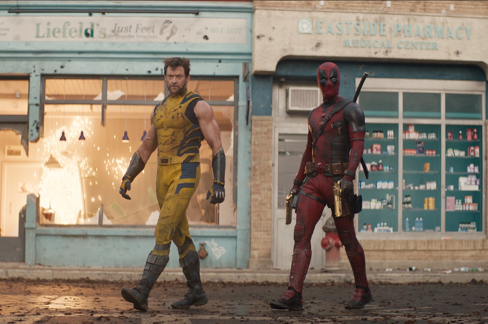 Ryan Reynolds Hugh Jackman Deadpool and Wolverine