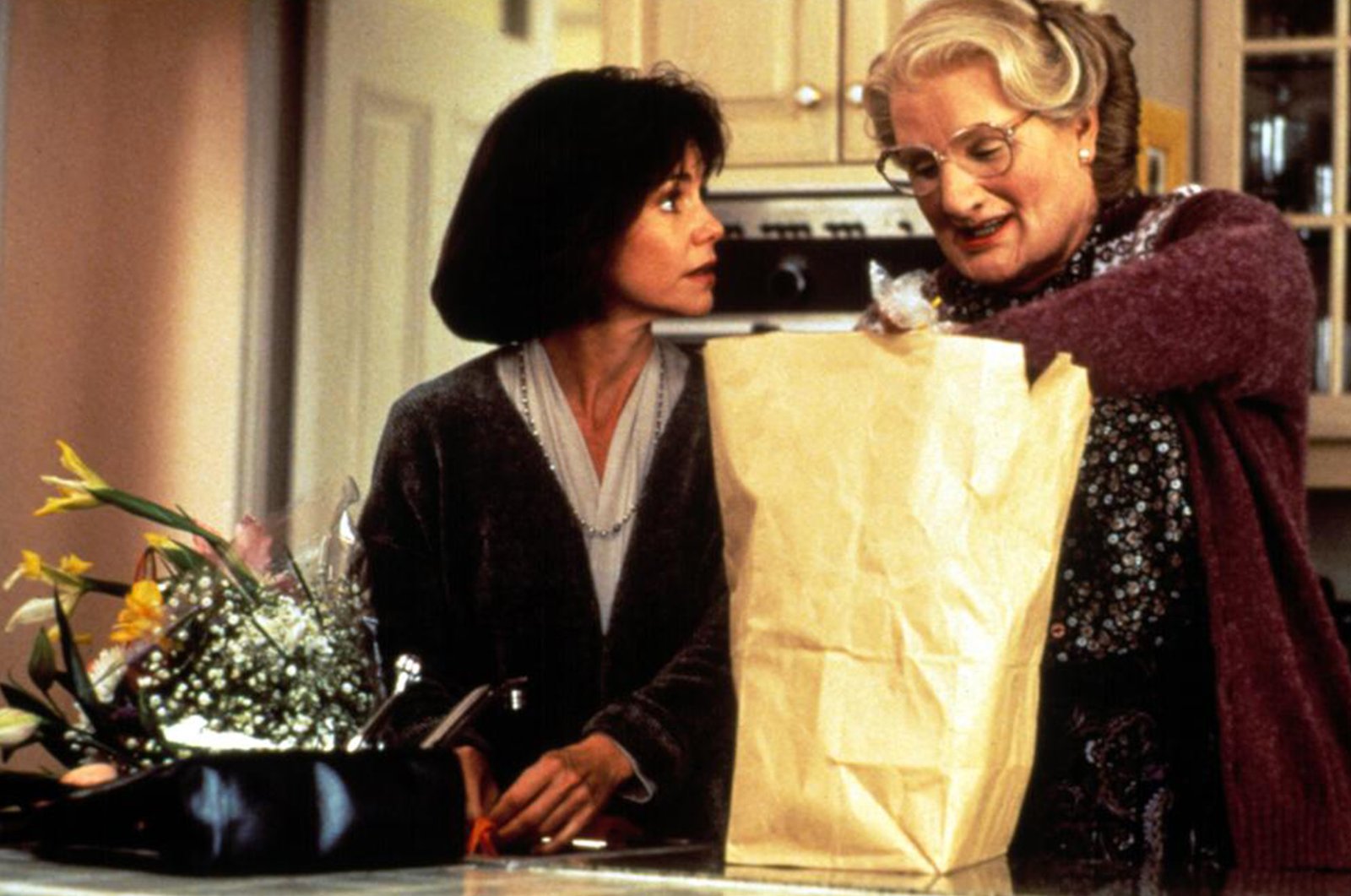 Sally Field Robin Williams Mrs. Doubtfire