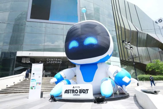 Astro Bot ยักษ์บุกเซ็นทรัลลาดพร้าว ! ฉลองเกมเปิดตัวพร้อมจอยลิมิเต็ด