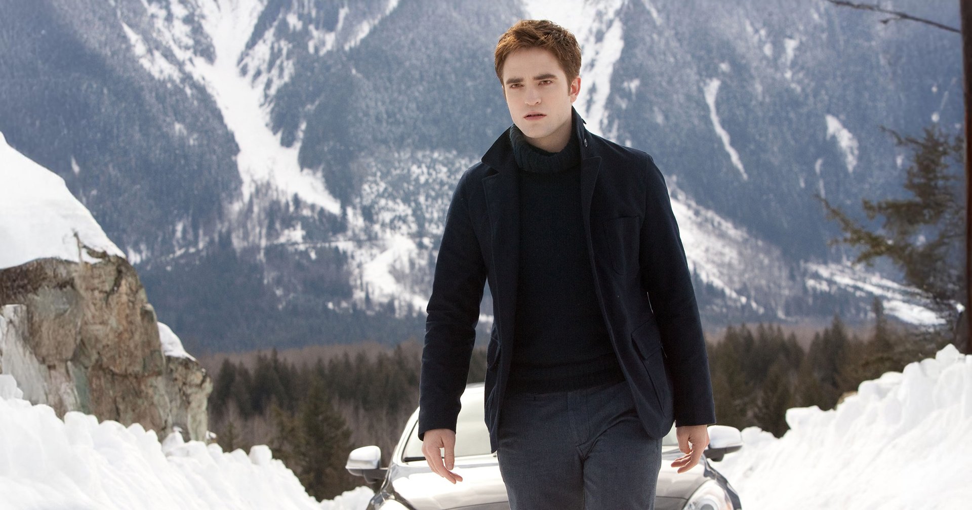 Robert Pattinson งง เจอเจ้าหน้าที่ ตม. ถาม ทำไมถึงเลิกเป็นนักแสดง หลังโด่งดังจาก ‘Twilight’