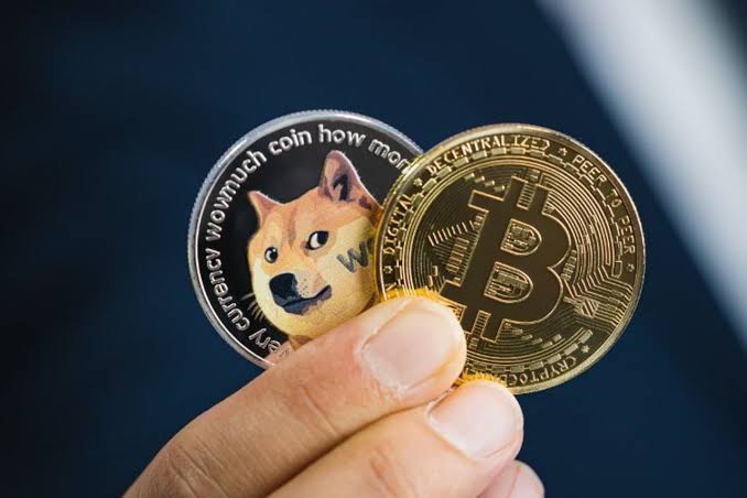 AI ทำนายราคา Dogecoin อาจแตะ $7 หาก BTC พุ่งถึง 500,000 เหรียญ