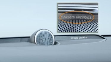 ลูกค้า Volvo ในประเทศจีน โวยลำโพง Bowers & Wilkins ที่ติดตั้งมาเป็นของปลอม