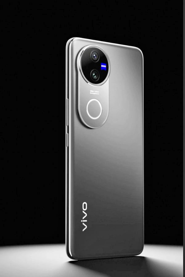 vivo V50