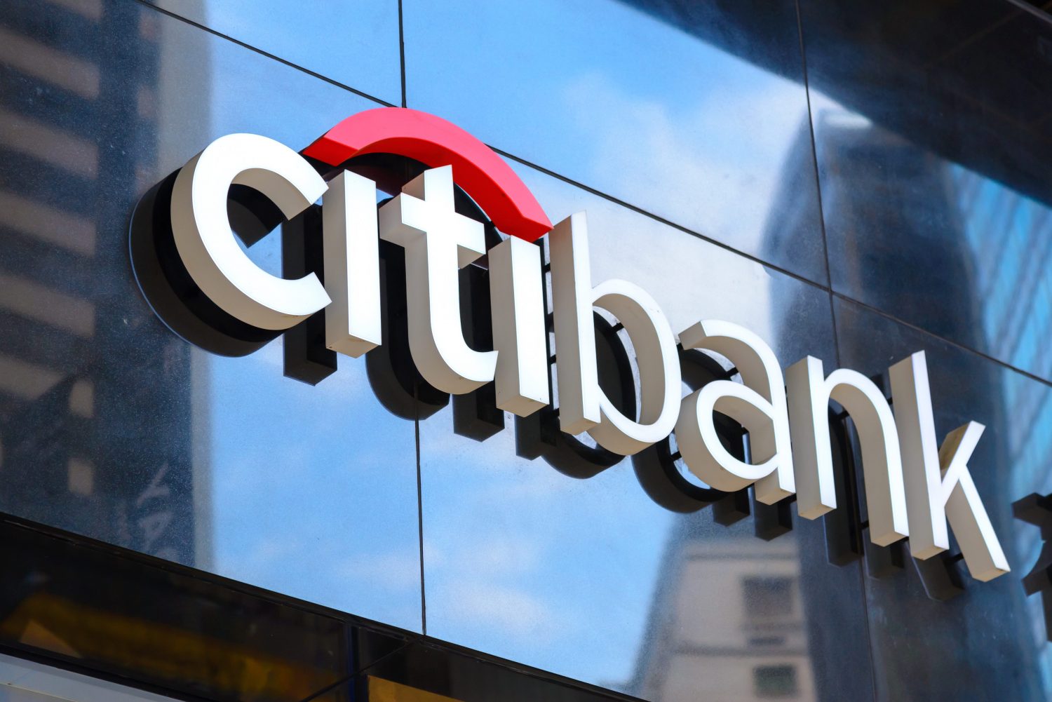 Citibank เกือบโอนผิด 81 ล้านล้านเหรียญ มูลค่ามหาศาลกว่าทั้งตลาดหุ้นสหรัฐฯ เพราะพนักงานกดเลขผิด